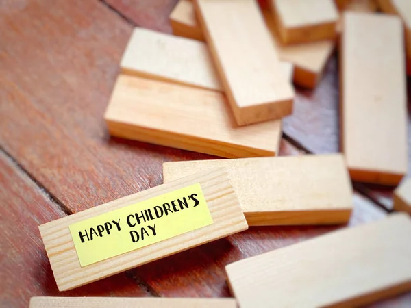 Kutlama Konsepti - Mutlu Çocuk Günü metni geçmişi. Stok fotoğrafı.