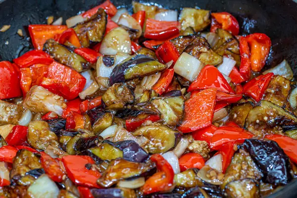 stock image Grilled vegetable salad with zucchini, eggplant, onion, pepper and tomato