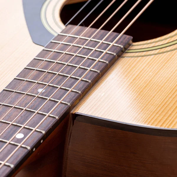 Guitarra Clásica Cerca Guitarra Acústica Sobre Fondo Madera Concepto Instrumento —  Fotos de Stock