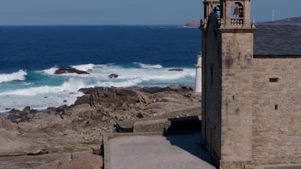 Biserica Virxe Barca Țărm Far Dezvăluit Muxia Spania Drone Împușcat — Videoclip de stoc