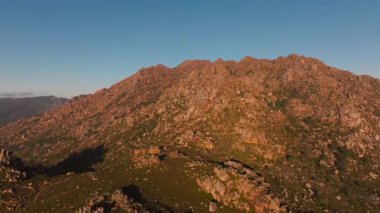 Pindo Dağı 'nın Rocky Dağları Carnota, A Coruna, Galiçya İspanya. Hava Aracı Görüntüsü 