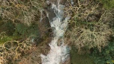 Galiçya, Lousame 'deki San Xusto Nehri Şelaleleri. Hava Aracı Görüntüsü
