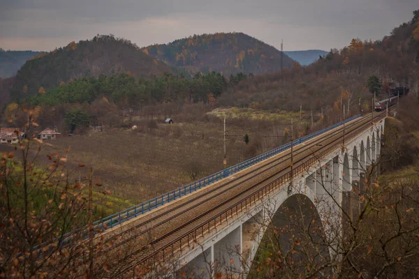 Big Viaduct Valley River Libochovka Autumn Cloudy Dark Day — Stock Photo, Image