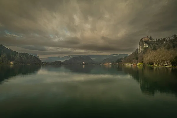 Lago Bled Cidade Manhã Primavera Bela Eslovénia — Fotografia de Stock