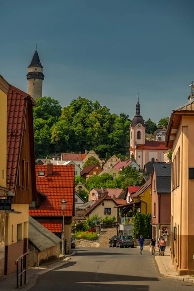 Widok Stare Miasto Kolorowych Ulic Letnich Starych Domów Mieście Stramberk — Zdjęcie stockowe