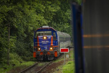 Leba Polonya 'ya varmadan önce Bohumin' den Leba 'ya hızlı yaz treni 07: 22 2023