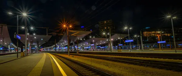 Ніч Вечір Кольорі Hauptbahnhof Столиці Відні Австрії 2023 — стокове фото
