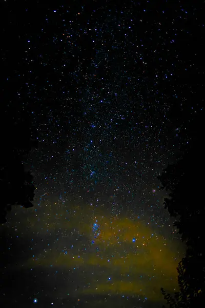Cielo Estrellado Oscuro Finales Verano Noche Parque Nacional Krkonose —  Fotos de Stock