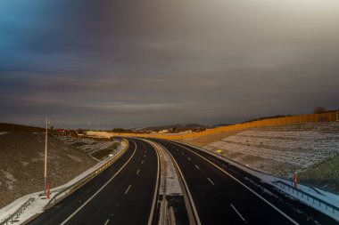 Ceske Budejovice CZ 01 05 2025 'teki Pohurka yol tüneli yakınlarında kaybolmuş.