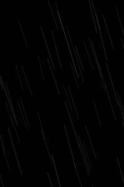 Siyah Bir Arka Plan Üzerinde Yağmur — Stok fotoğraf