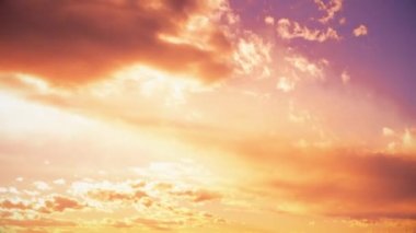 bulutlar gökyüzünde hareket video