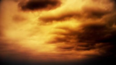 bulutlar gökyüzünde hareket video