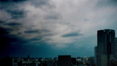 Video of sky, clouds, city and buildings, daytime