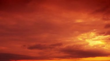 bulutlar gökyüzünde hareket video