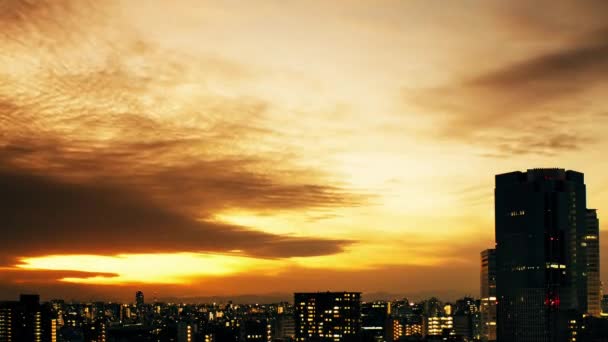 Відео Неба Хмари Місто Будівлі Нічний Вид Заходу Сонця — стокове відео