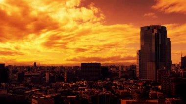 Video of the sky, clouds, towns and buildings, from daytime to sunset