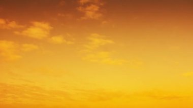 bulutlar gökyüzünde hareket video