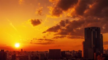 Video of sky, clouds, city and buildings, night view from sunset