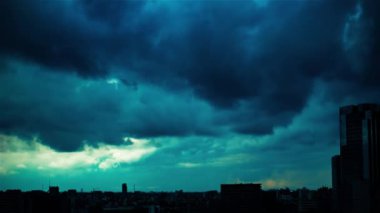Video of sky, clouds, city and buildings, daytime