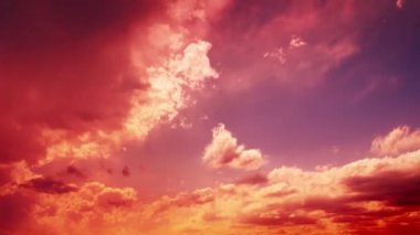 bulutlar gökyüzünde hareket video
