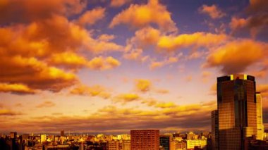 Video of sky, clouds, city and buildings, daytime