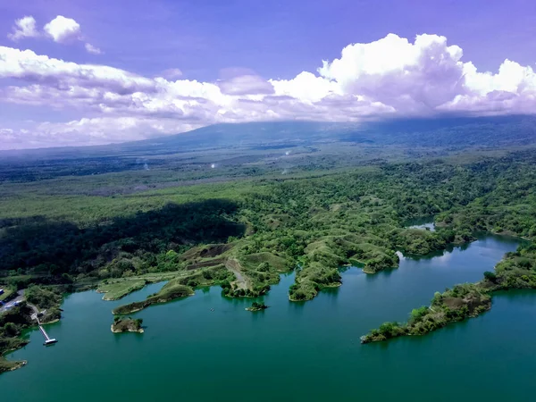 Luchtopname Van Bajul Mati Stuwmeer Dam Situbondo Oost Java Indonesië — Stockfoto