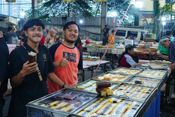 Listopada 2022 Rynek Porannych Ciast Pasar Senen Środkowa Dżakarta Indonezja — Zdjęcie stockowe