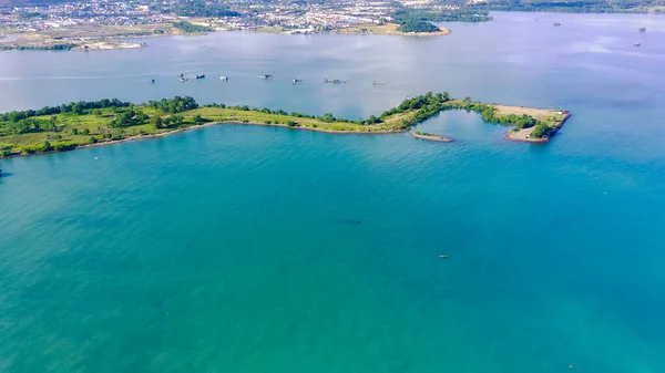 Batam, Sumatra, Endonezya 'daki adaların hava görüntüleri