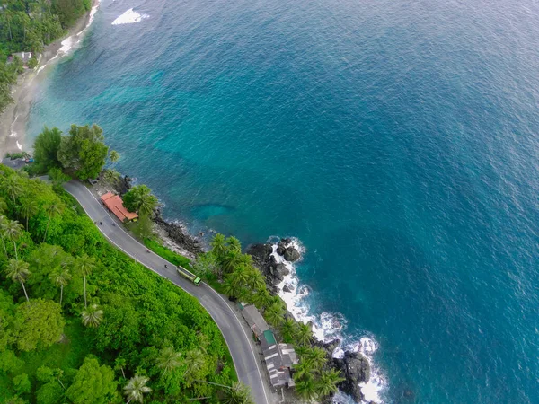 Vista Aérea Carreteras Con Curvas Junto Playa Tapaktuan Aceh Indonesia —  Fotos de Stock