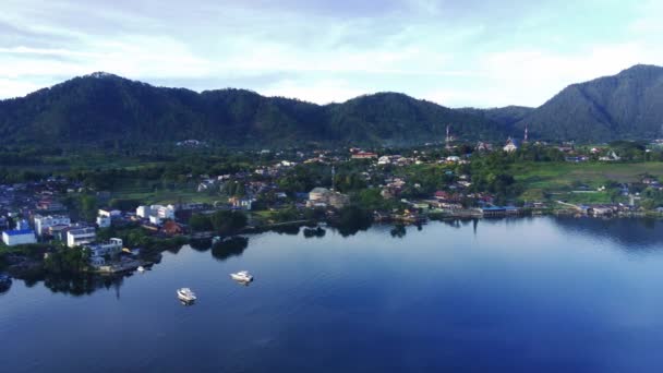 Flygfoto Över Balige Stad Norra Sumatra Indonsia — Stockvideo