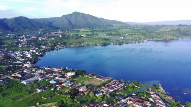 Vista Aérea Ciudad Balige Sumatra Del Norte Indonesia — Vídeo de stock