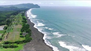 Karang Semar Sahili, Banyuwangi, Doğu Java, Endonezya.