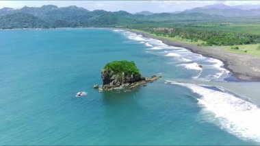 Karang Semar Sahili, Banyuwangi, Doğu Java, Endonezya.
