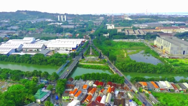 Aerial Shot Border Surabaya Gresik Traffic Crossing Bridge Lamong River — Stockvideo