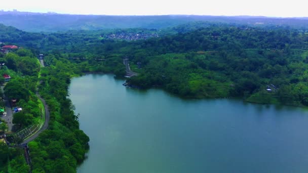 Aerial Flyover Jatibarang Reservoir Dam Semarang Central Java Indonesia Drone — Vídeo de stock