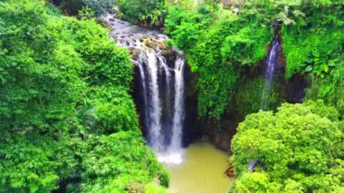 Semarang, Central Java, Endonezya 'daki Gondoriyo' nun havadan çekilmiş görüntüleri..