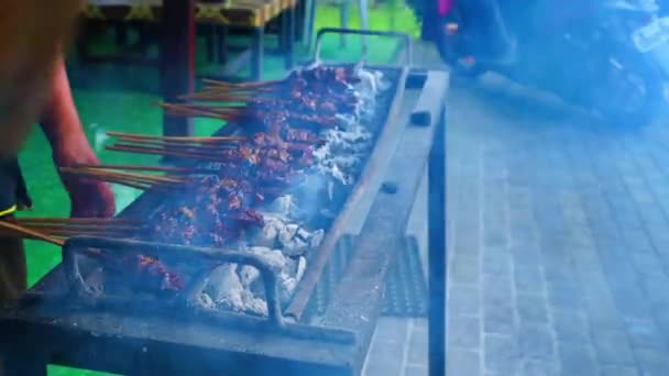 Goat Satay Fire Grill Bamboo Fan Salatiga Central Java Indonesia — Stock Video
