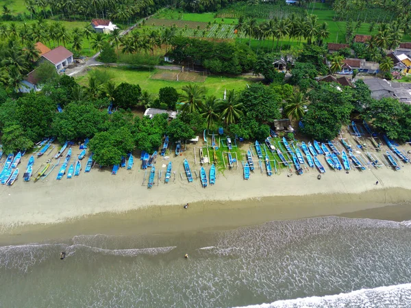 Vista Aérea Barcos Amarrados Frente Playa Rajegwesi Banyuwangi Indonesia Foto —  Fotos de Stock