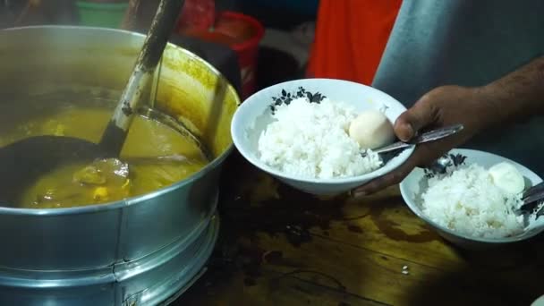 Supa Carne Vită Madura Sau Madura Servită Orez Fiert Stahl — Videoclip de stoc