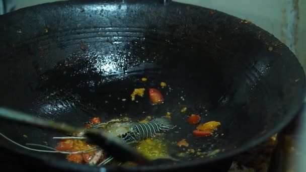 Matlagning Aceh Stil Nudlar Med Tillsats Hummer Ingredienser Och Andra — Stockvideo
