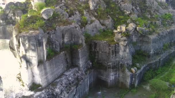 Drone Survole Une Zone Minière Calcaire Setigi Gresik Indonésie Capturant — Video