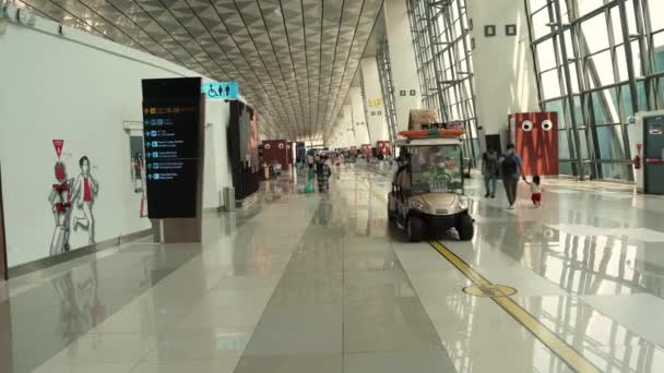 Jacarta Indonésia Dezembro 2023 Atividades Pessoas Dentro Terminal Três Aeroporto — Vídeo de Stock