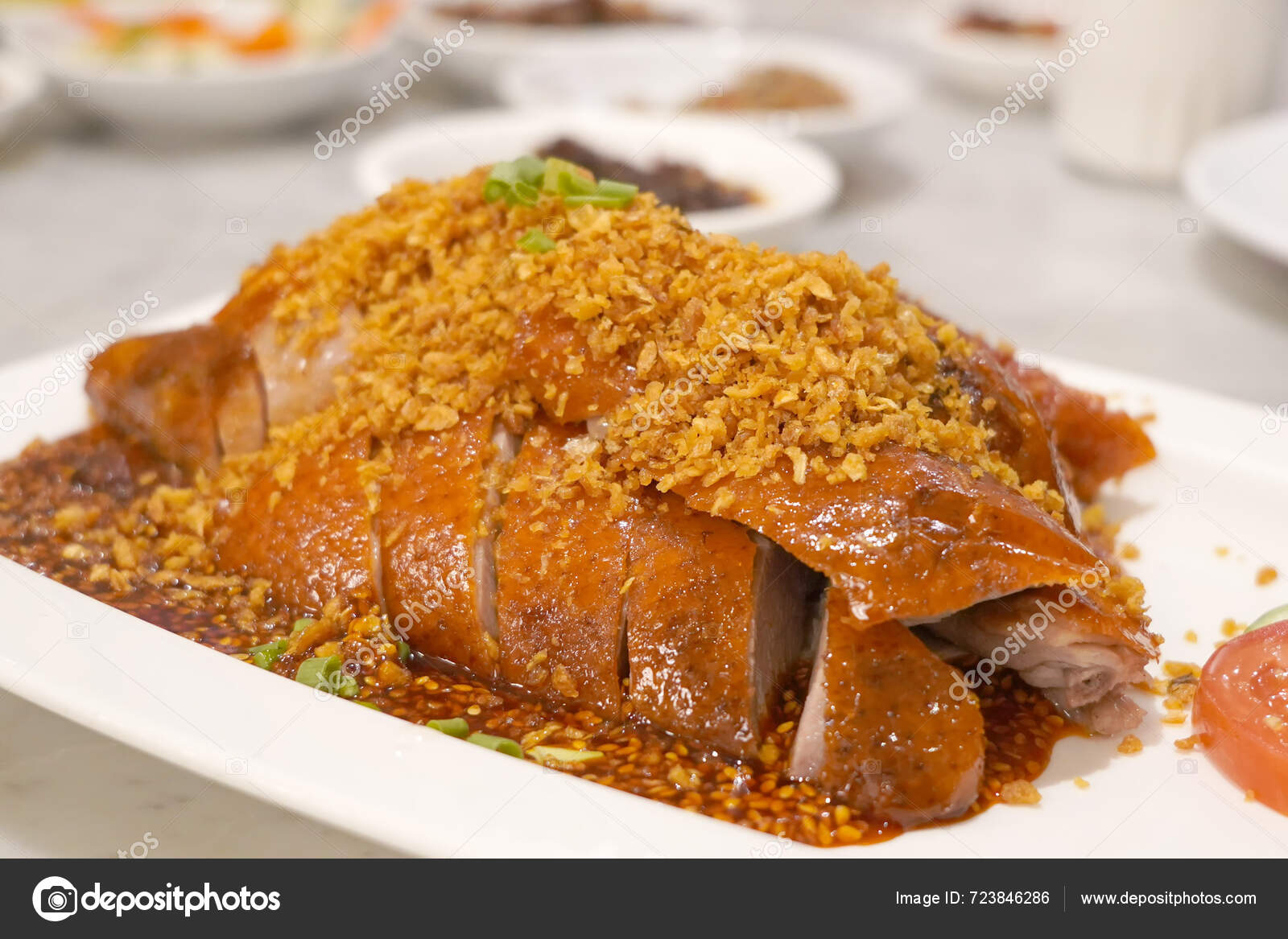 Close Photo Roasted Duck Crispy Skin White Plate Served Dark — Stock