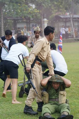 9 Haziran 2024. Surabaya, Doğu Java, Endonezya. Tiyatro etkinliği halk tarafından başlatıldı. Endonezya 'nın Surabaya şehrinin kuruluşunu kutlamak için..