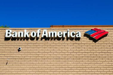Los Angeles, California - 6 Ekim 2019: Bank of America tabelası. BofA, Amerikan çok uluslu yatırım bankası ve finans hizmetleri şirketidir.