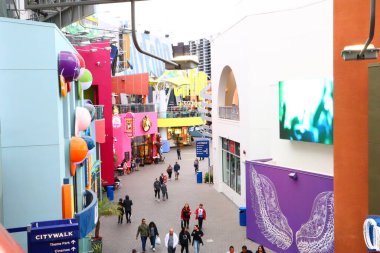 Universal City Los Angeles, California - 8 Mayıs 2019: UNIVERSAL Stüdyoları Gece Hollywood