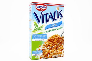 Pescara, İtalya 20 Aralık 2019: Vitalis Cameo tahıl gevreği kutusu. Cameo, Dr. Oetker 'ın bir markasıdır.