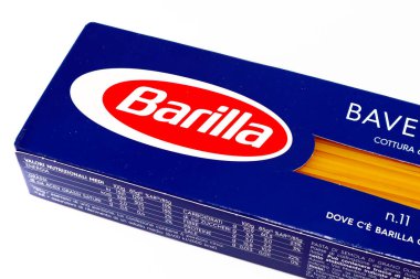 Pescara, İtalya 20 Aralık 2019: Pasta Barilla. Geleneksel İtalyan Yemekleri