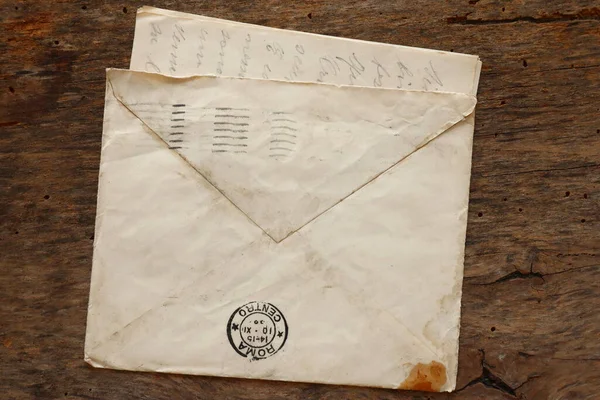 Rome Italië Maart 2022 Oude Envelop Brief Een Originele Houten — Stockfoto