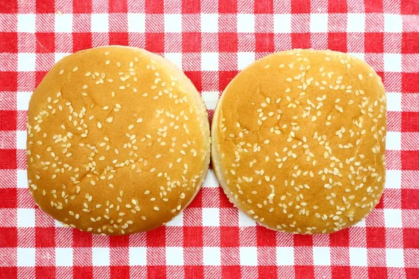 Bułki Hamburgerowe Sezamem Obrusach — Zdjęcie stockowe